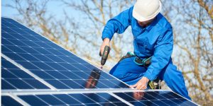 Installation Maintenance Panneaux Solaires Photovoltaïques à Rions